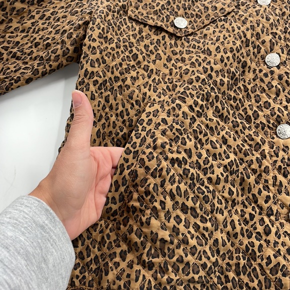 Cheetah print button down jacket - Picture 4 of 8